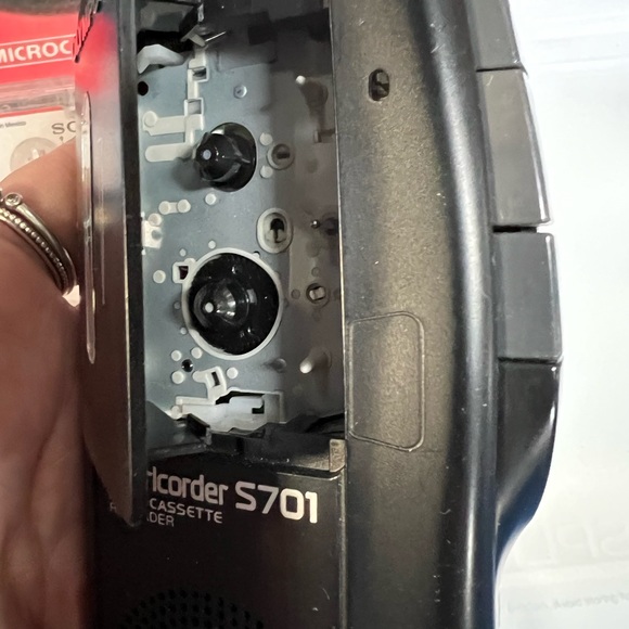 Vintage Olympus Pearlcorder S701 MicroCassette Recorder Black Handheld - Picture 5 of 5